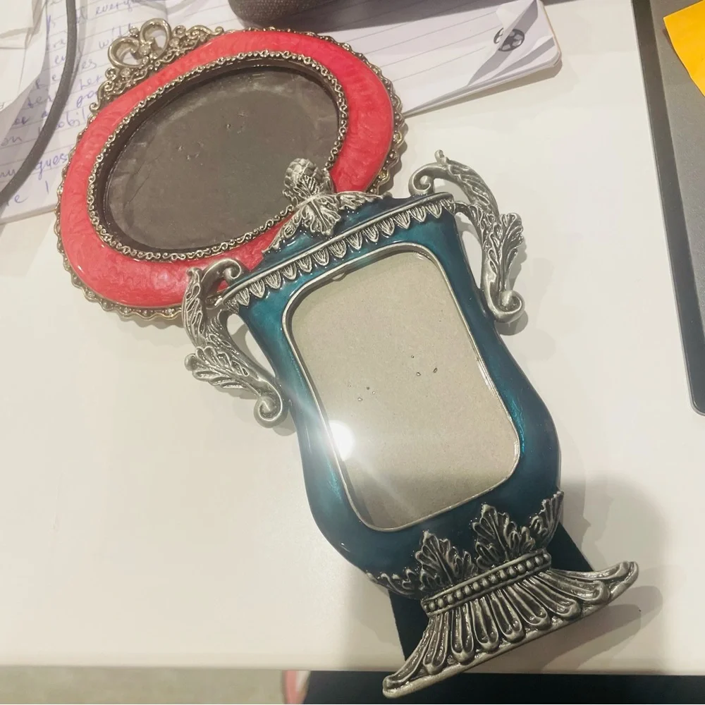 1pcs Vintage Silver Metalwork Metallic Crystals Picture Frame